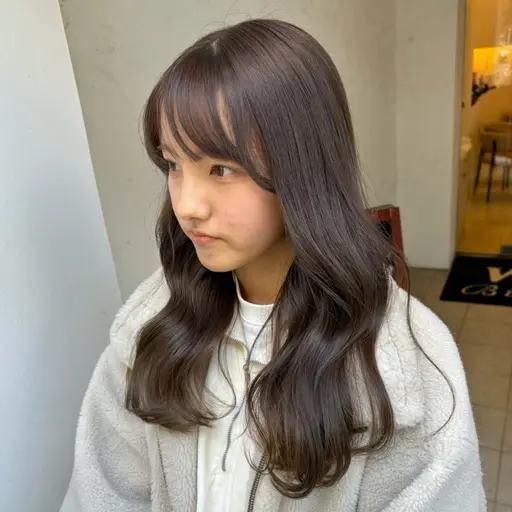 📣新生活応援割📣小顔レイヤーカット+トレンドカラー+4ステップトリートメント