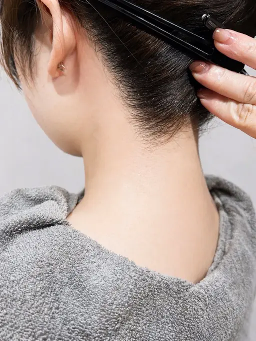 【襟足ワックス脱毛】うなじデザインケア