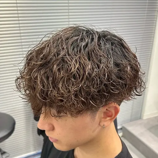 ㊗️🆕ご新規様限定クーポン🆕㊗️🌊カット＋波巻きパーマ