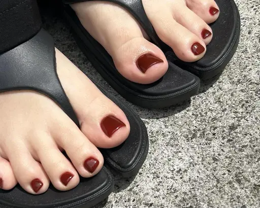 ⚠️4/22急募 0円⚠️【オフ無】フット　ワンカラー+角質ケア