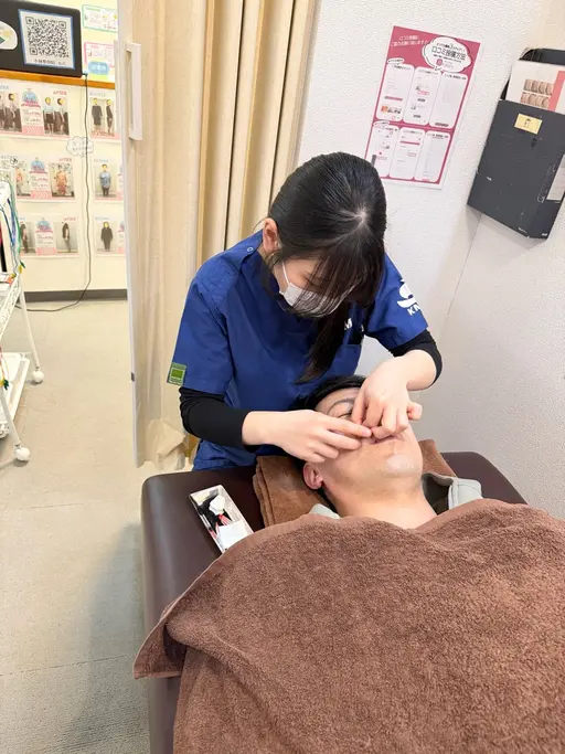 5月1日限定❤️女性の美容鍼灸師による美容鍼👩‍⚕️1500円クーポン❤️