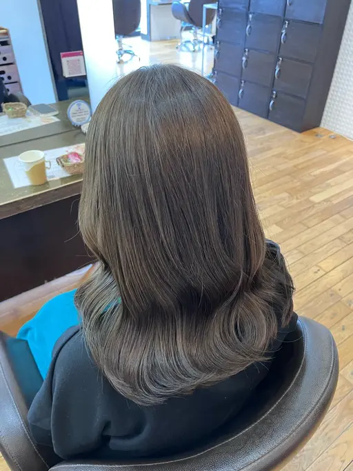 🌟2月平日限定価格🌟カット+髪質改善ケアカラー+Aujuaトリートメント(ロング+¥1650)