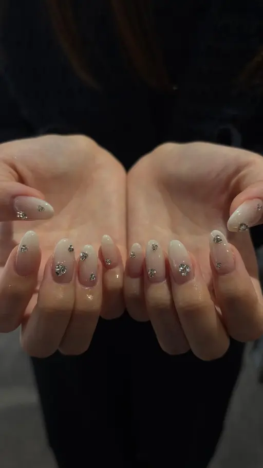 新生活🌸4月ミニモ限定！！10本シンプルデザイン特別価格💎✨（フレンチ、チークマグネット、ベービーブーマーなど）