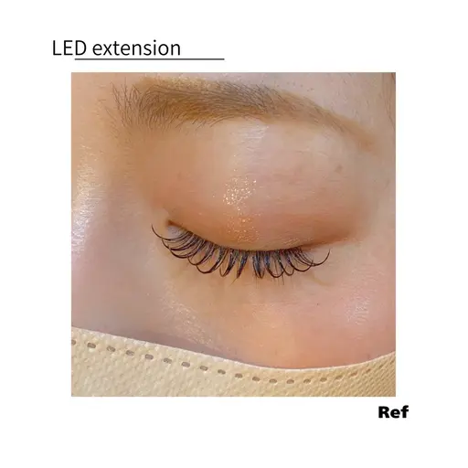 【LEDエクステ】持続力1.5倍🔥最高級フラットラッシュ100本〈オフ込〉束感仕上げ◎カラー変更可◎