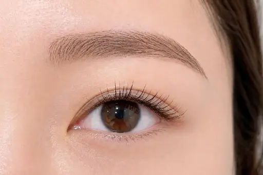 🧡《まつ毛の負担軽減！》フラットラッシュ100本 エクステオフ&コーティング付き