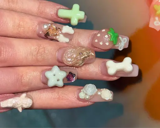 4/23 10:00~【パーツ乗せ放題🎀】モデル募集※現在のお爪の状態を写真送付