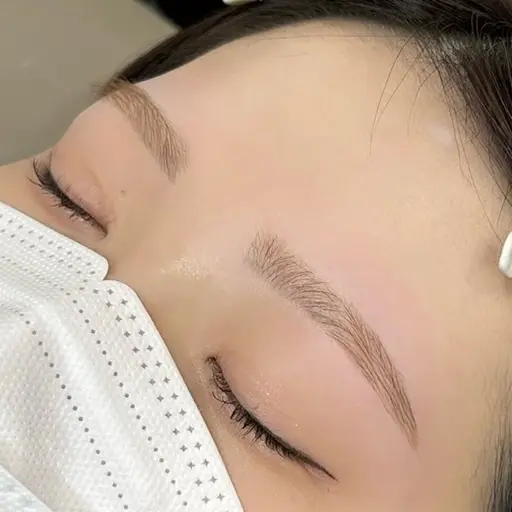 アイブロウスタイリング(ワックス脱毛)女性限定🪽‪🫧