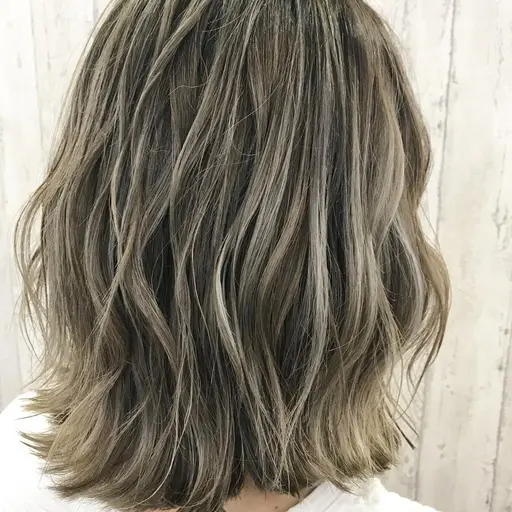 ✨ 池袋復活記念✨推しキャラ再現🧸ハイライト＋カラー＋トリートメント