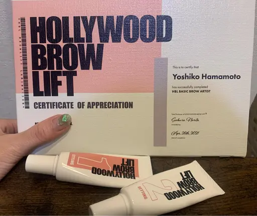 🌈【メンズ☆毛流れ改善】🌈ハリウッドブロウリフト💇眉WAX込 ¥7,700→￥4,980✨