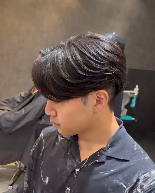 4月U25メンズカット➕曲がる縮毛矯正