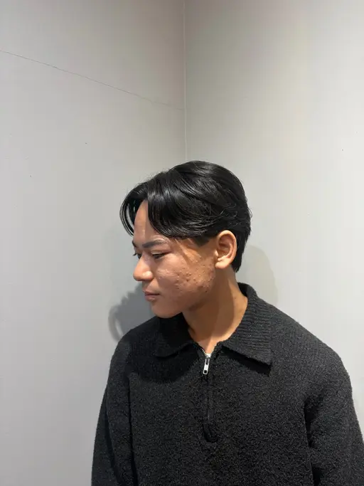 メンズ縮毛矯正のモデルメニューになっております。