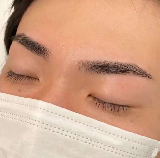 アイブロウスタイリング《メイク込み》※男性限定✨『施術時間60分』👦🏻