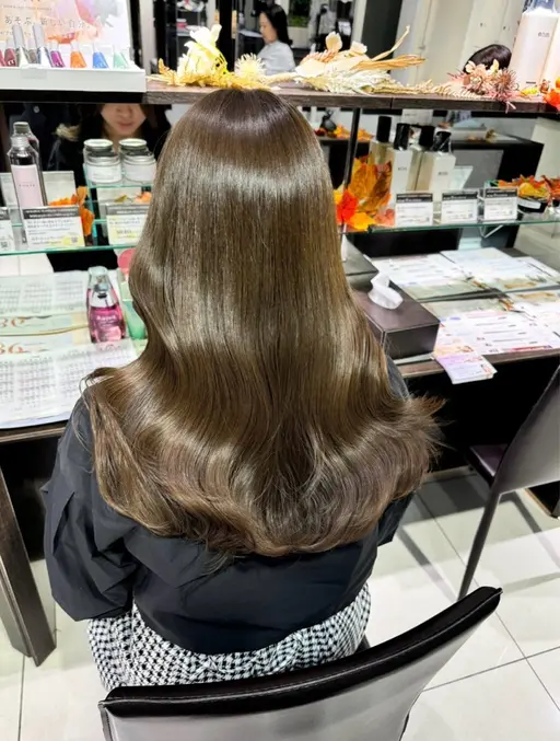 【赤みが気になる方🤍/透明感カラーを叶えたい方へ🫒✨️】オリーブ系カラー➕プラチナトリートメント🫧