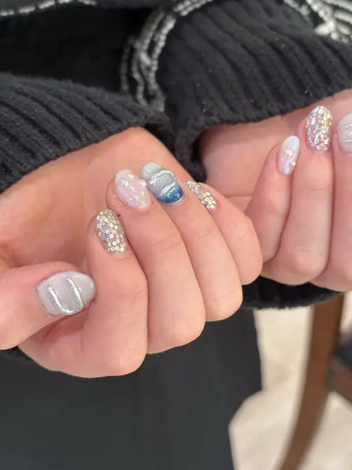 U29【ジェルネイル🎀】簡単アート🪄/ニュアンス/フレンチ/etc...／オフ＋¥2200~