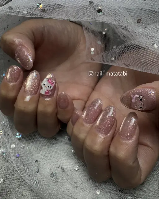 フリーエッジ(白い部分)0.5mm以上のロングネイルモデル募集！※補足説明をご確認ください