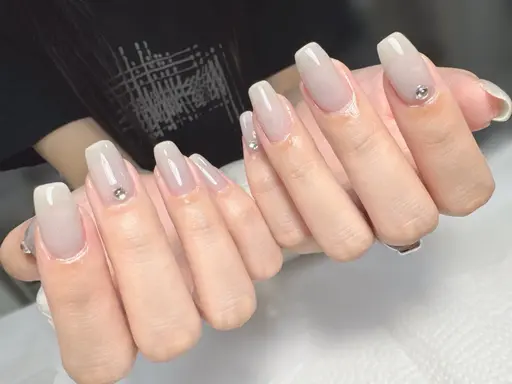 【ハンド】ワンカラーorフラッシュネイル【ストーン4個付き】