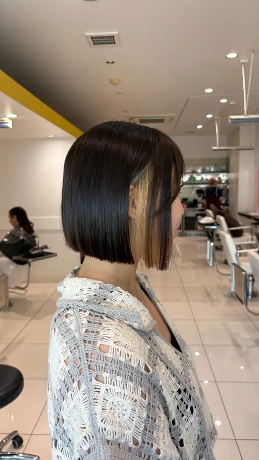 【期間限定価格‼️】レディースカット＋透明感カラー＋Aujuaトリートメント💟