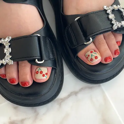 【オフケア込み】〈フット〉2本アート+ワンカラー🐾✨持ち込みOK‼️