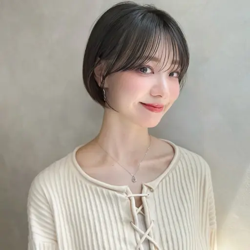 【ご新規様限定のトリートメント付き✨】似合わせカット✂️➕1stepトリートメント➕ヘッドマッサージ付き💆♀️