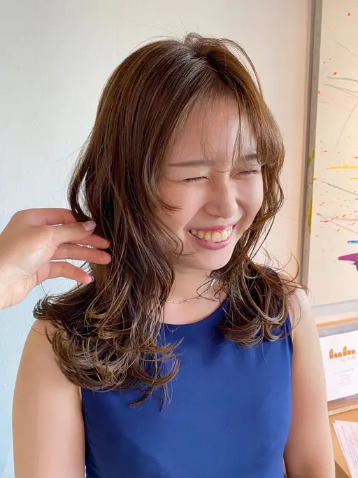♡平日限定♡カット＋Roooケアカラー　ボブ​〜​ロングのみ（ショート、メンズ、ウルフ不可）