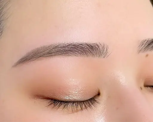 ✨講師付き✨【実技講習モデル】《黄金比眉毛》美眉アイブロウWAXスタイリング13:00.14:30のみ。