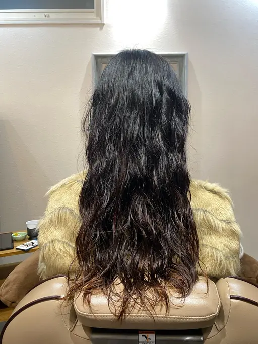 パーマモデルさん(ロング)デザインパーマ 17時​〜​ご案内