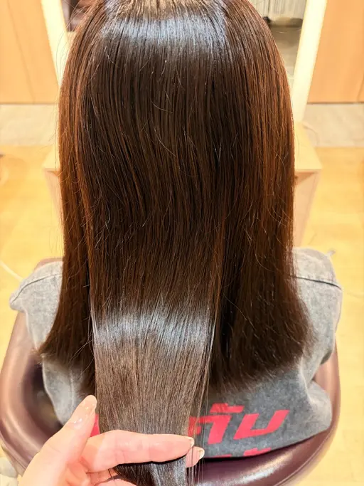 【今日はカラーだけ】ダメージ抑えるカラー➕内部補修トリートメント