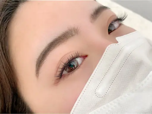 マツエクモデル募集💕担当:新人スタッフ