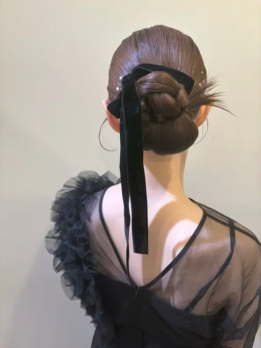 【早朝ヘアセット❶】［8:00​〜​9:59枠］人気のお時間枠です🪄🎀¥5,500+早朝料金¥1,000=¥6,500