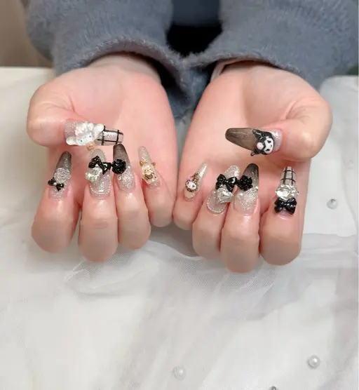 【人気No.1💫】自爪10本持ち込みデザイン🎀パーツ付け放題❣️当日デザインの相談OK🫶🏻オフ込み