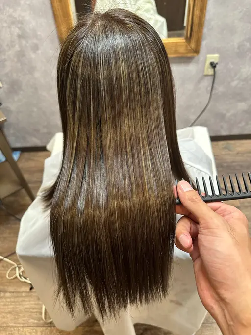 有料級講師に来てもらっての縮毛矯正モデル。5/12限定