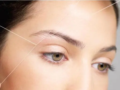 【糸脱毛】スレッディングで美眉✨✨お肌もつるつるに✨✨¥3300(税込)