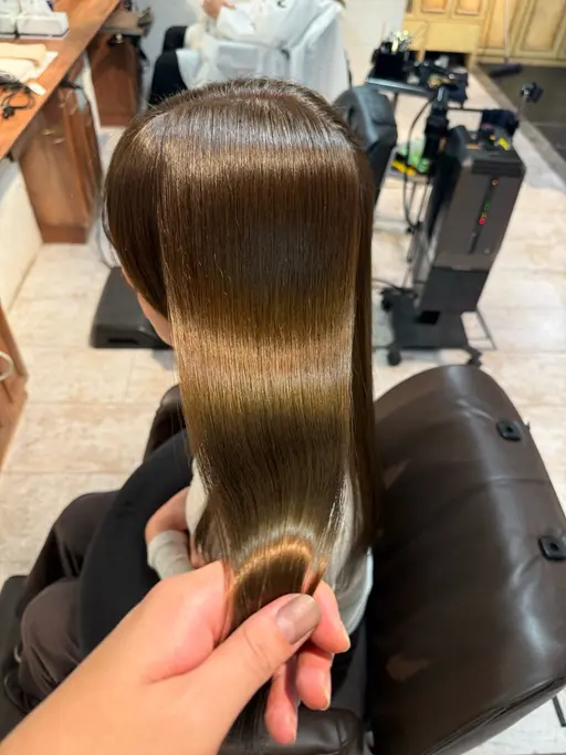 🌈カット＋縮毛矯正＋カラー＋髪質改善トリートメント🌈