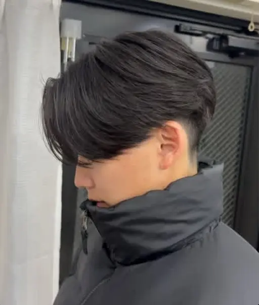 🔥木曜日限定19時​〜​無料🔥🌀曲がる縮毛矯正メンズ限定🌀【癖の強い方のみ】