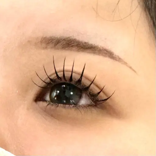 まつ毛エクステモデル※お時間2時間程見て頂いております。