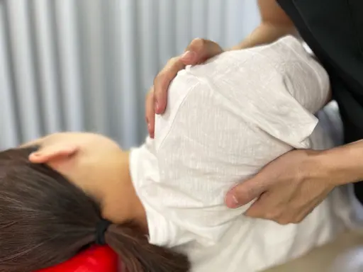 【首こり・肩こり整体】慢性化したガチガチの首肩こりを卒業!!¥9,900→¥3,000
