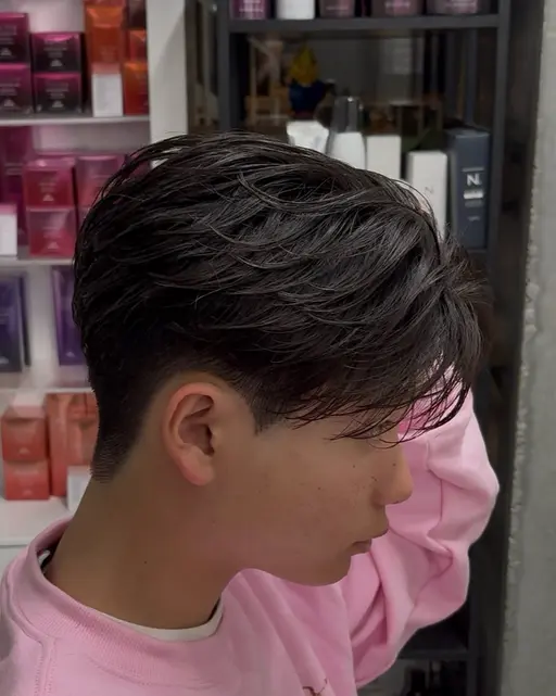 【✨️イチオシメニュー✨️⠀】メンズフェザーパーマ+カット+1stepトリートメント付