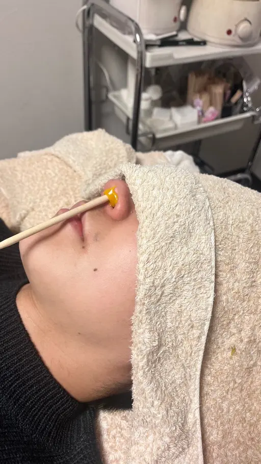 【新たな身だしなみ👃🏻】鼻毛ワックスでチラ見えの心配0️⃣に！