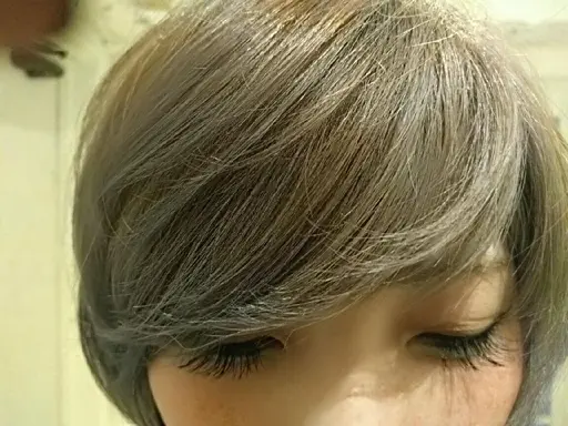 前髪カット　前髪縮毛矯正