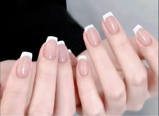 フレンチネイル