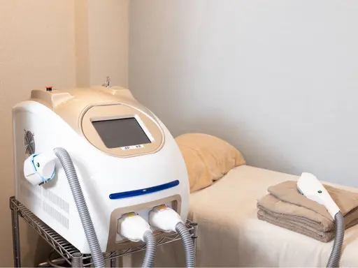 全身脱毛（顔、VIO込）お顔パック付き