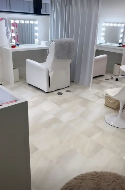 エクシア東心斎橋店