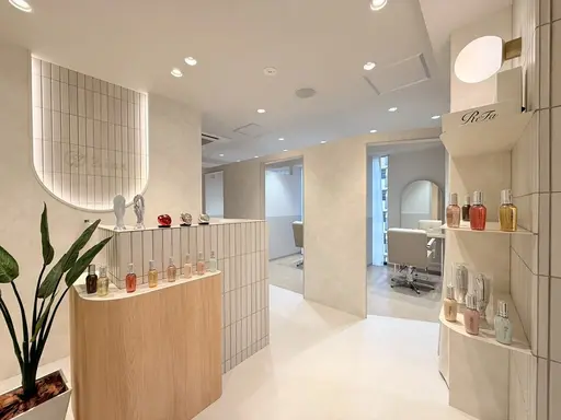 ReFa認定プレミアムサロン 全席個室美容室 Zina川崎西口 髪質改善&ヘッドスパ