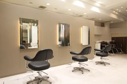 美容室ロンロンシャ都ホテル店