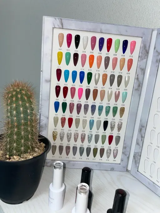 private salon le'a