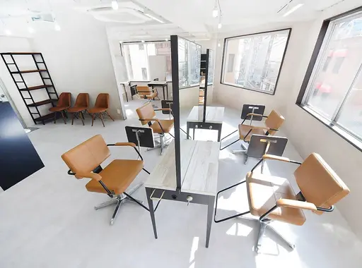 アジールヘア 赤羽駅南口店(agir hair)