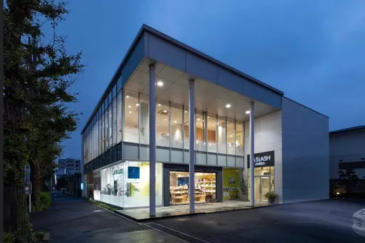 M.SLASH AVEDA 自由が丘