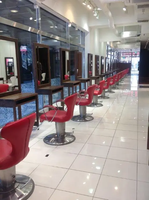 Hair&Make EARTH 船堀店