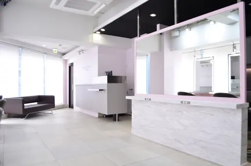 euphoria+nサンシャイン通り店