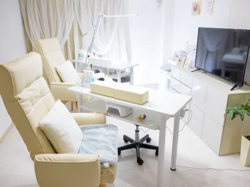 BellaLunaネイル&スクール